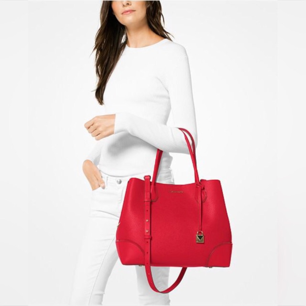 Michael Kors. BRAND NEW. Never used. Leath…